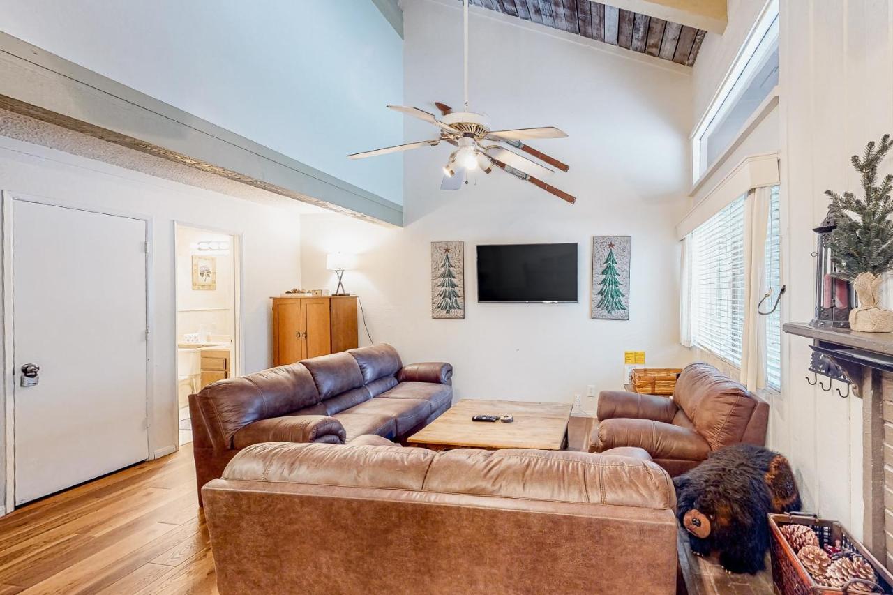 Apartment Mammoth & Racquet 30 *