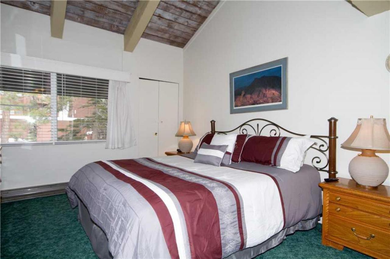 Apartment Mammoth & Racquet 30 *